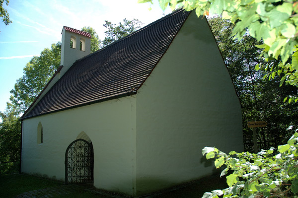 Außenansicht der Kapelle St. Georg